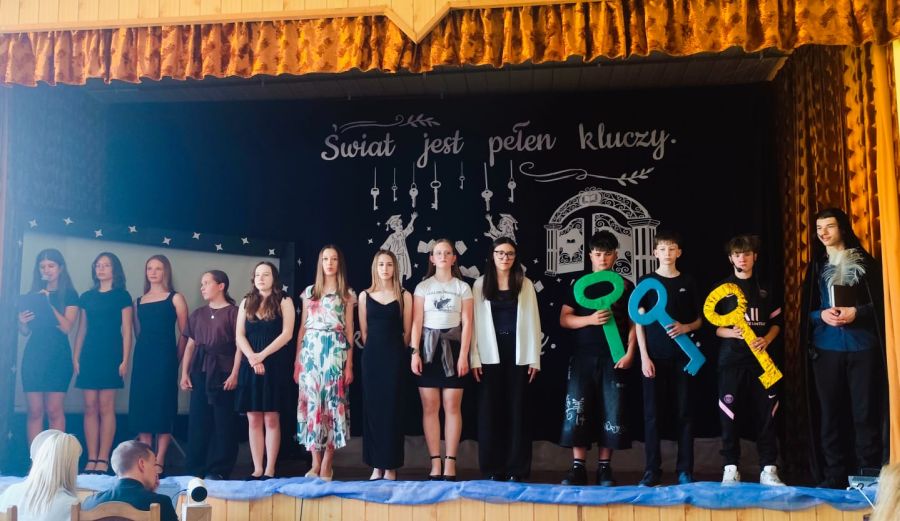 "Operacja – Duch Komisji Edukacji Narodowej – w poszukiwaniu kluczy do wolności…"
